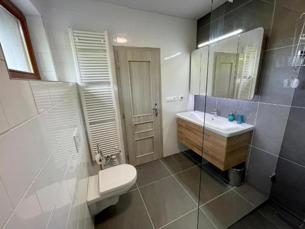 Apartmany Vodohospodar Mýto pod Ďumbierom Exterior foto